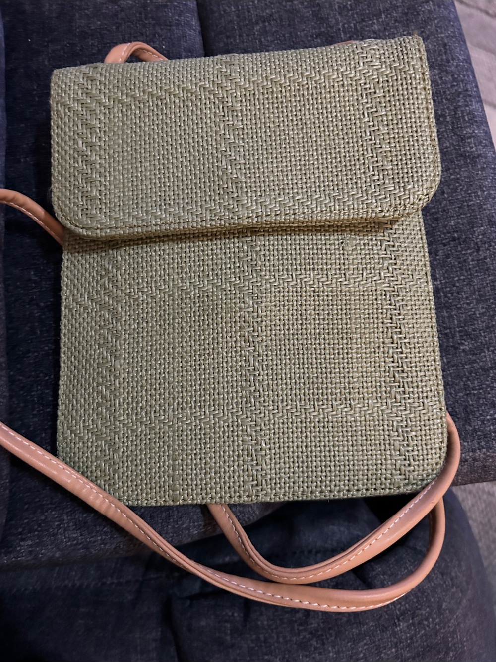 Nine West - Woven Crossbody Bag in Olive Green with Tan Strap